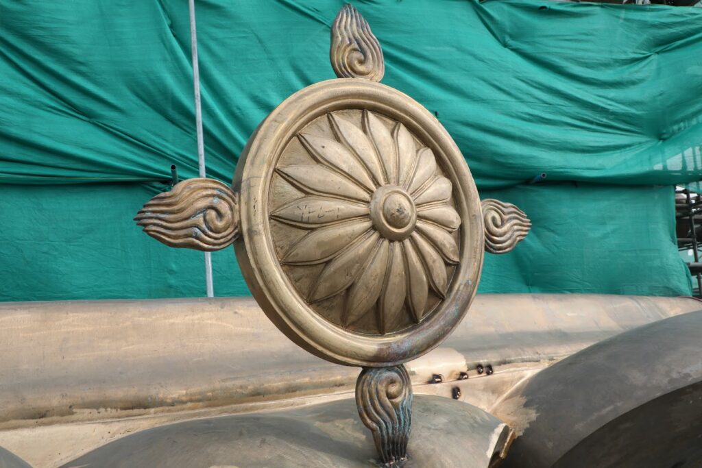 ‘Divine Conch (Shanku) and Divine Discus (Chakra)’ – Get ready to see 36 of these Shine in Glory!