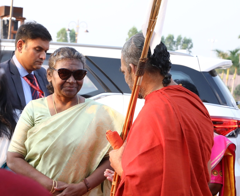 Smt. Droupadi Murmu visited SoE