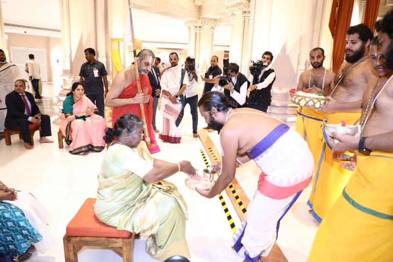 Swarna Ramanuja Smt Droupadi Murmu