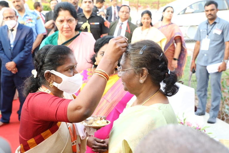 an offering of thilak to madam president