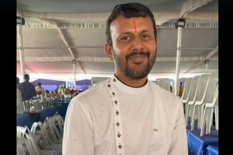 Volunteer at Statue of Equality Samatha Kumbh 2024