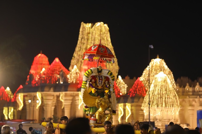 Garuda Vahana Seva, Samatha Kumbh 2025 Statue of Equality