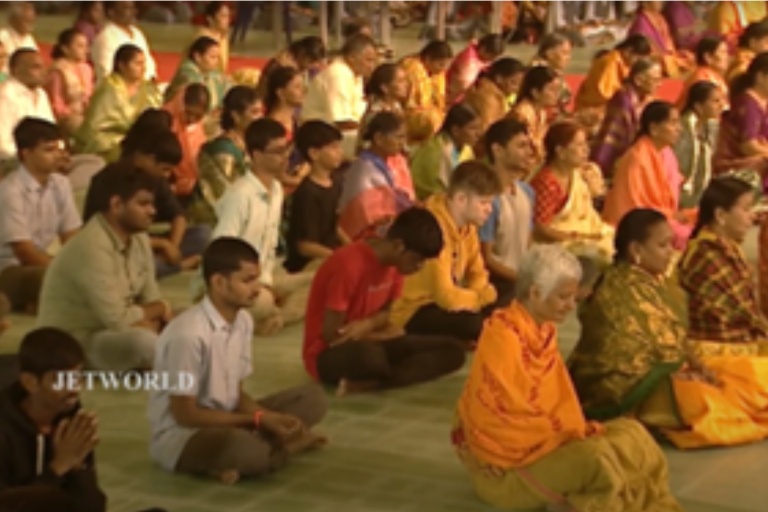 Many youngsters participated in the early morning meditation