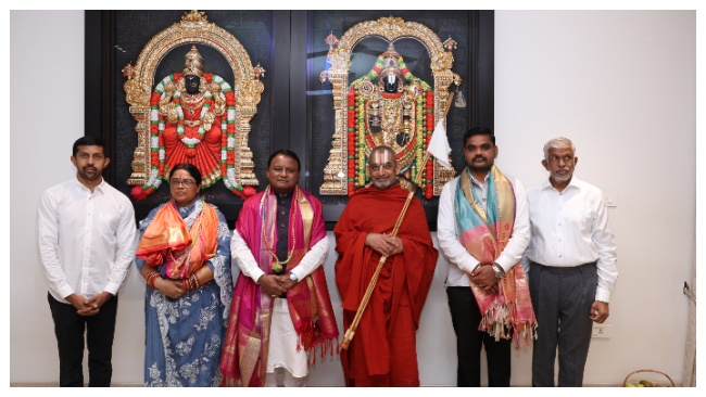 Hon’ble Odisha Chief Minister Visits Statue of Equality