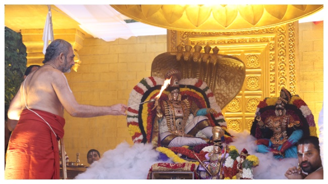 Vaikunta Ekadashi Uttara Dwara Darshan