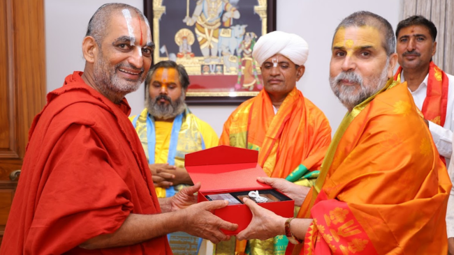 Sri Mahanth Devendra Prasad Ji Visits Statue of Equality